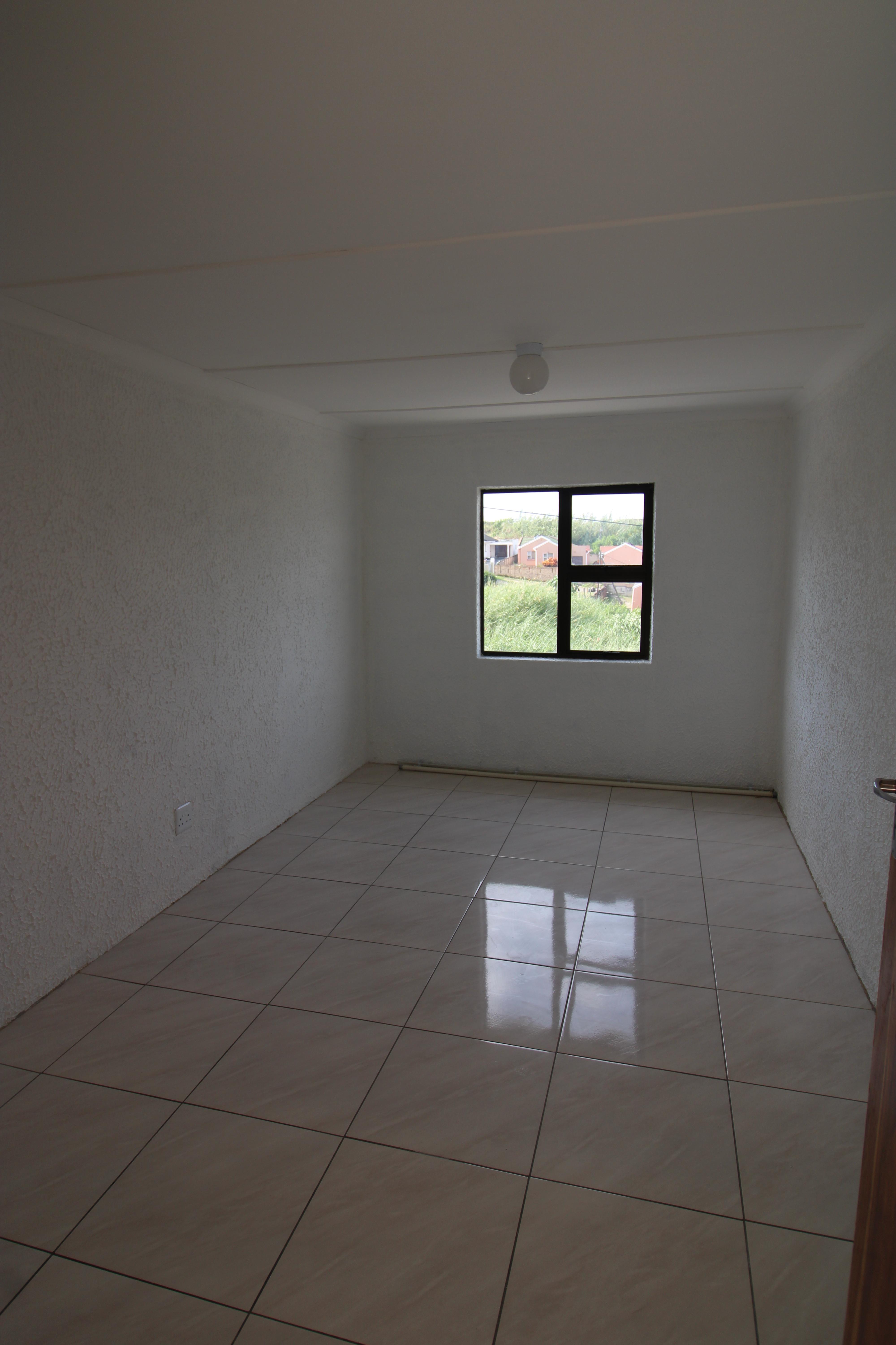 To Let 1 Bedroom Property for Rent in Amalinda Eastern Cape